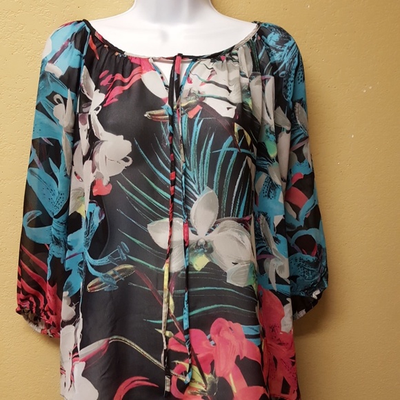 a.n.a Tops - a.n.a Blouse